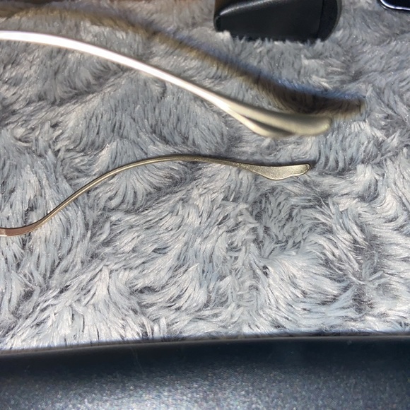 SHEIN sunglasses 🕶️ purple and gold with case - Picture 6 of 7